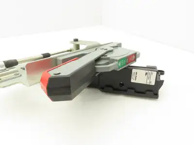Allen Bradley 140G-H-FMX04 Disconnect Switch Flex Cable Operator 4' Ser A