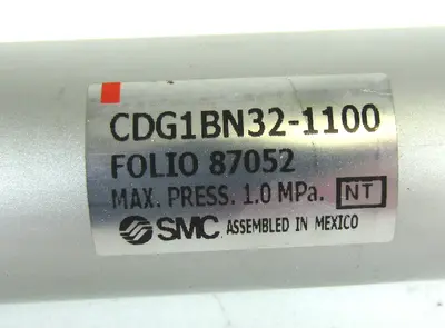 USED SMC CDG1BN32-1100