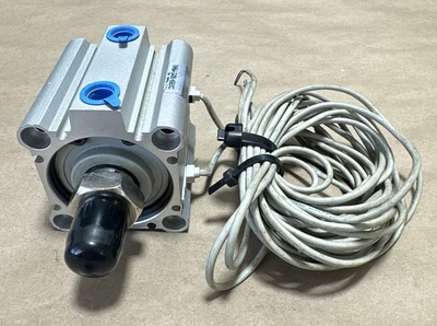 NEW SMC CDQ2B50-30DMZ-M9BAVL
