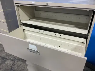 Steelcase 5 Drawers  Cabinet