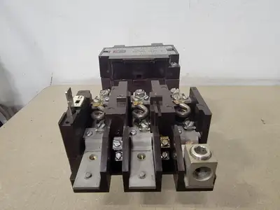 Used CUTLER-HAMMER A10EN0 Switchgears British Columbia CA | Lenmark #409293