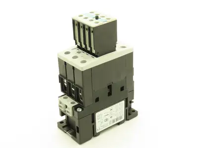 Siemens 3RT1926-1BC00 3RT1035-1AK64 Motor Starter Contactor 40HP 600V 3PH