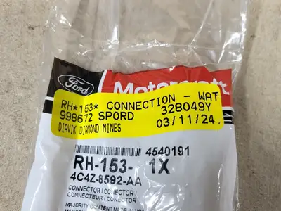 NEW FORD 4C4Z-8592-AA