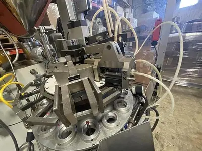 Cozzoli Vial Filler - incomplete