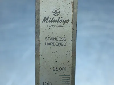 USED MITUTOYO 10