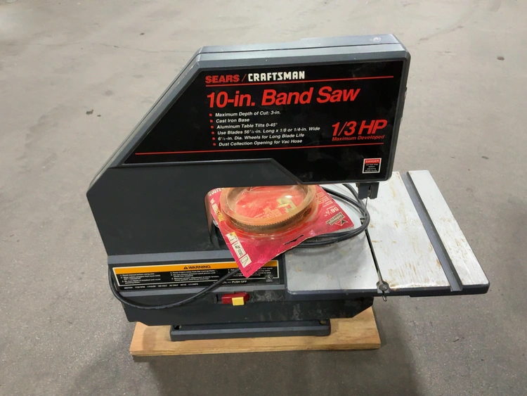 Used _UNKNOWN_ _UNKNOWN_ Woodworking Vertical Band Saws Michigan US | Miedema Asset Management Group #1576311