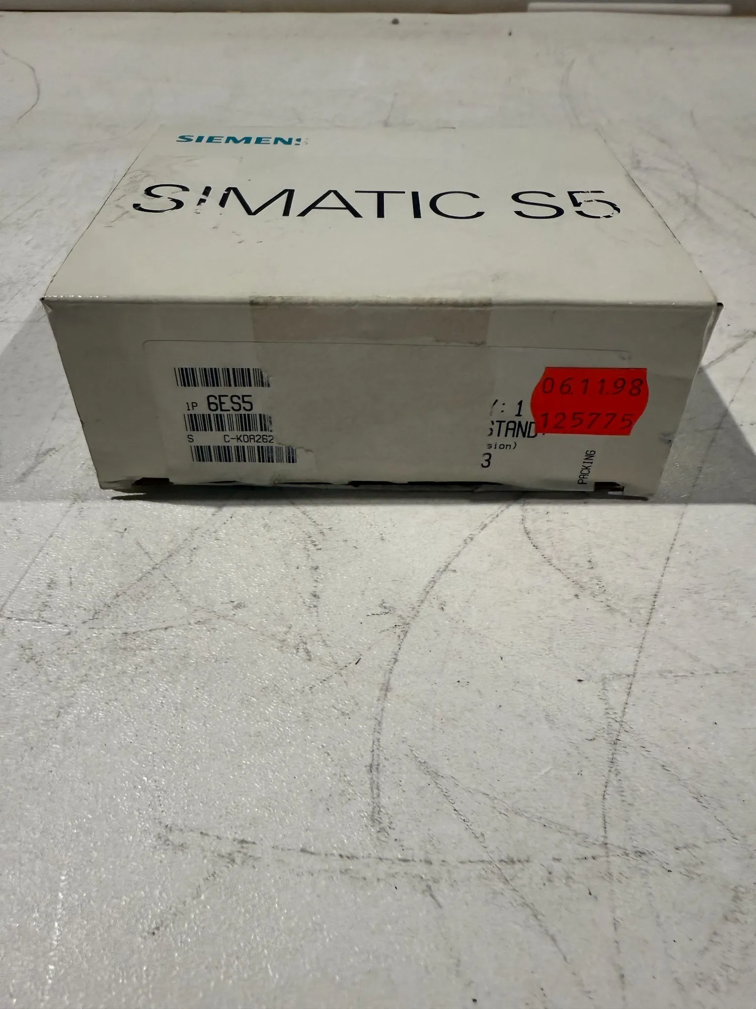 NEW SIEMENS 6ES5 421-8MA12