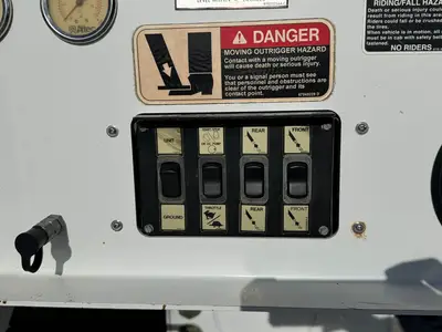 Used 2015 ALTEC AH125 Bucket (boom) trucks Florida US | Truck and Van Outlet #1509151