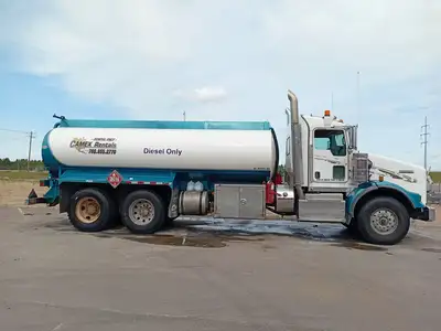 Used 2014 KENWORTH T-800 Fuel Oil Tanks British Columbia CA | Lenmark #1440720