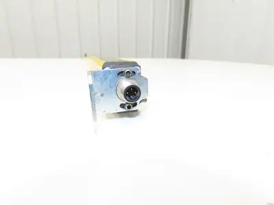 Schmersal SLC440COM-E-1450-14 Safety Light Curtain Transmitter -PARTS OR REPAIR