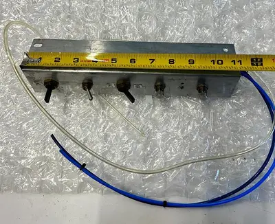 GAS DISTRIBUTION BOX