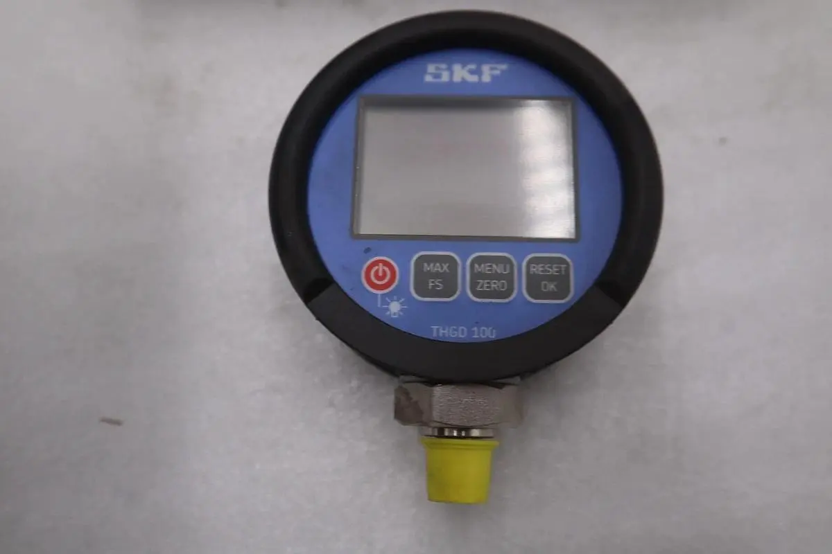 NEW OPEN BOX THGD 100 SKF Hydraulic digital pressure gauge STK GF797