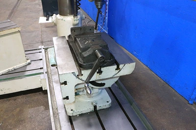 USED 1983 Giddings & Lewis ChipMaster, 1983, RIGHT ANGLE BASE, (2) BOX TABLES