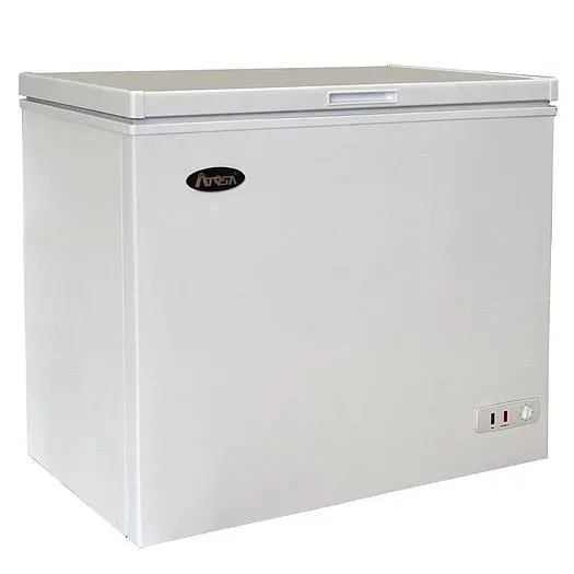 Commercial 7 cu ft Solid Top Chest Freezer w/ White Coated Exterior