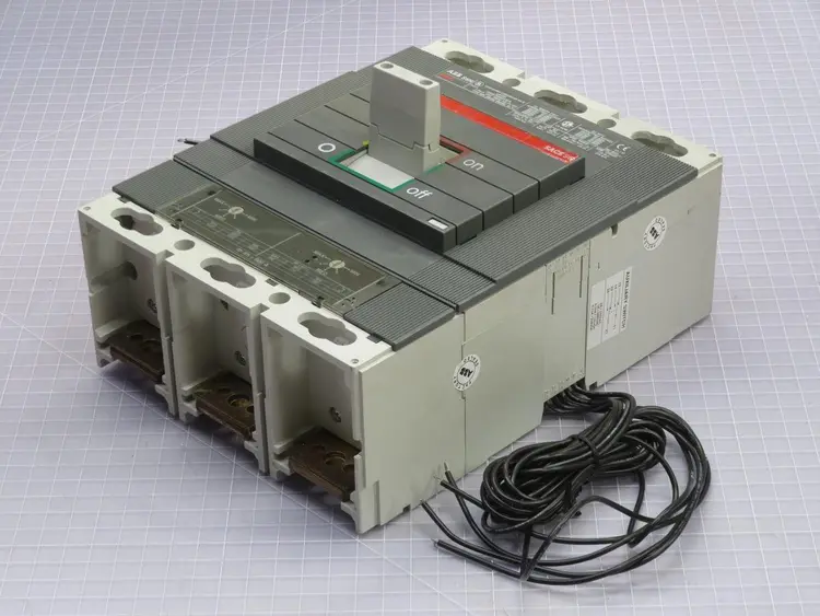 New | in-Stock ABB S6N600TWAS8 26324 Circuit Breakers Texas US | Aucto #1308402