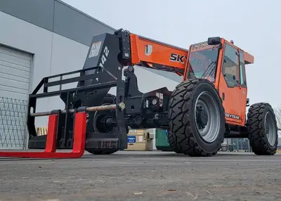 Used 2013 SKYTRAK 8042 Misc Forklifts Colorado US | Discount Forklift #1362684