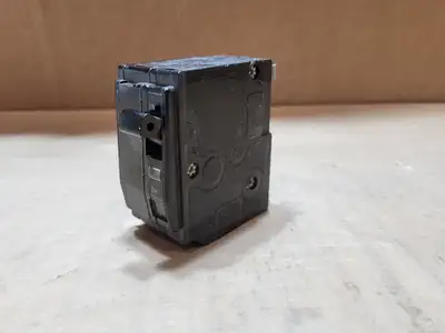 Used SQUARE D QO Switchgears British Columbia CA | Lenmark #1438675