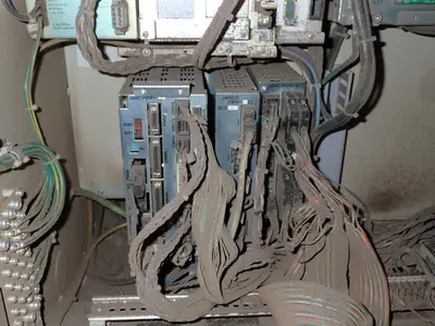 USED 2013 YASKAWA MOTOMAN MH6
