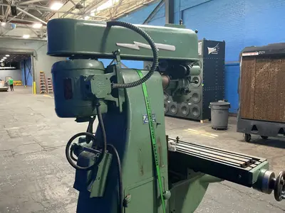 Used THE UNITED STATES MACHINE TOOL CO. V Vertical Mills Ohio US | HGR 24 #1335364