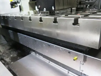 USED 2015 HAAS VM-3
