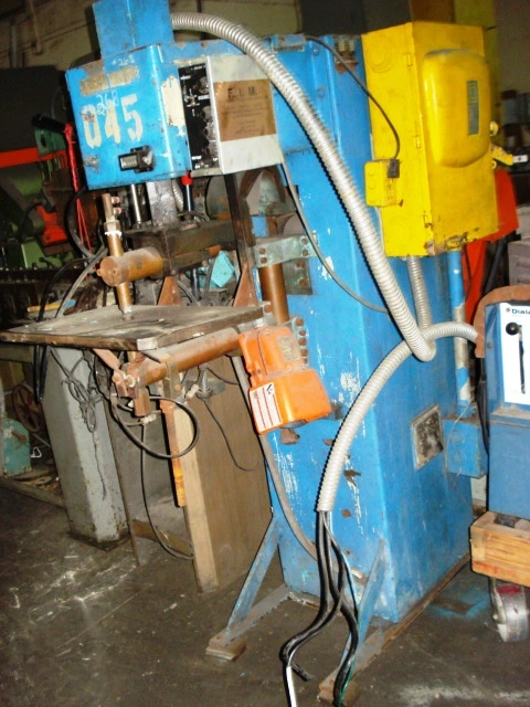 Used STERLING 25P18ASB Rocker Arm Spot Welders Florida US | Holland Machinery Co. #944393