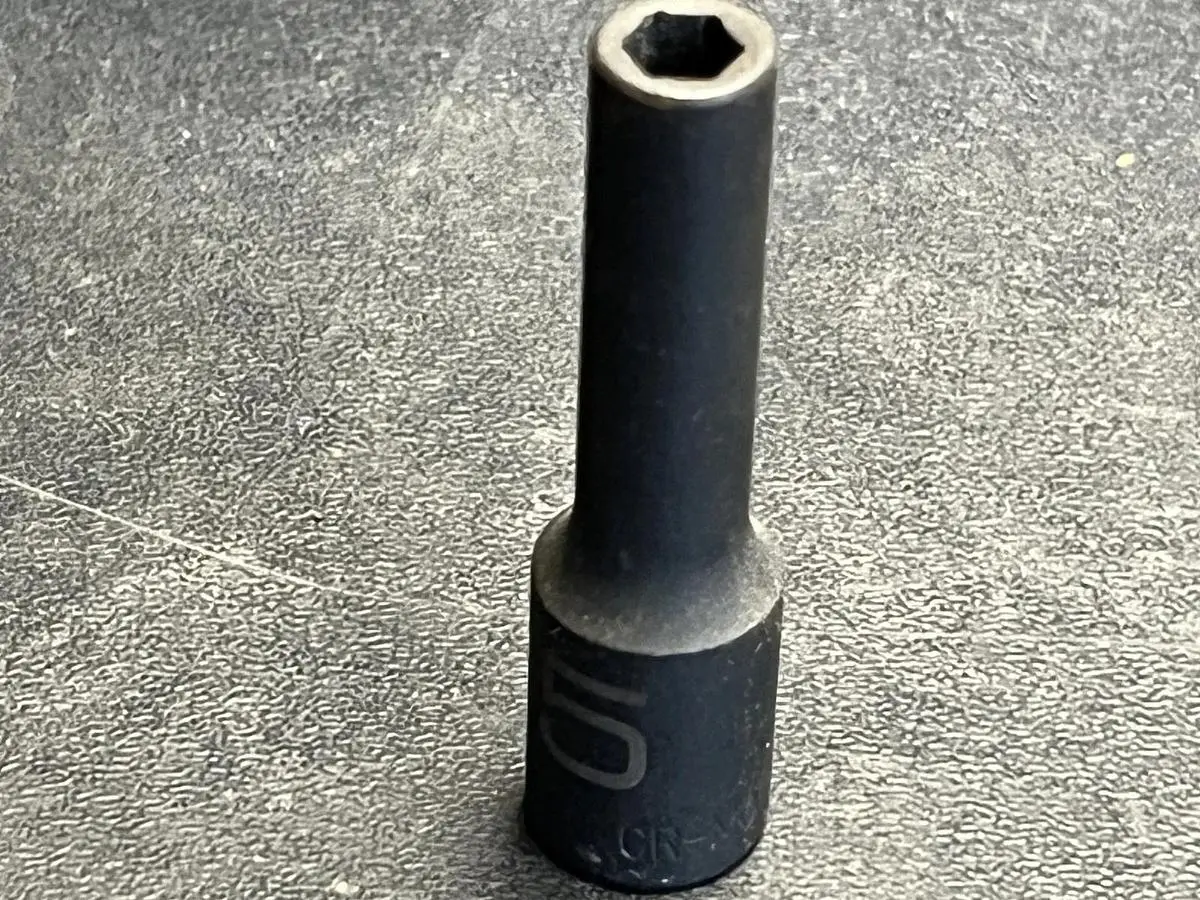 USED MATCO ADP5M6V