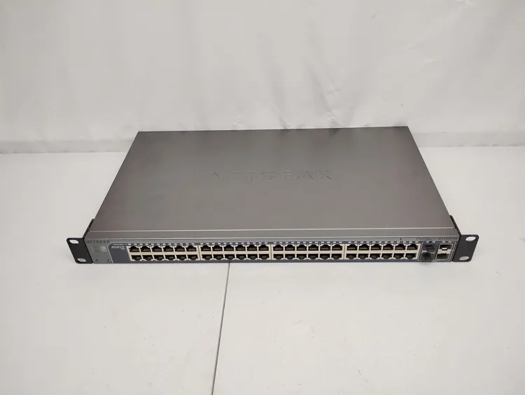 Used Netgear GS752TXS Network Switches US | Sporadic Surplus LLC #1063920