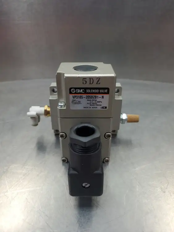 Used SMC _UNKNOWN_ Valves/Fittings | Palmetto Automation #1149568