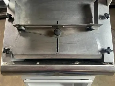 Used OLIVER OLIVER SELECT 747-NS Bread Slicers Minnesota US | Rochester Equipment #1547040