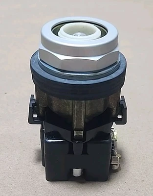 NEW Eaton HT8FBGV7
