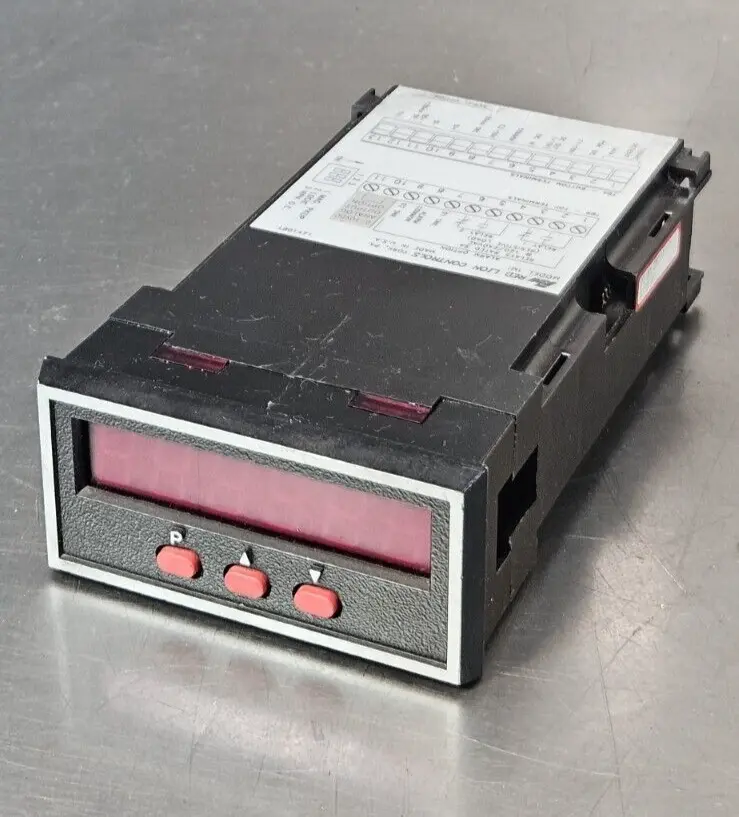 RED LION CONTROLS IMI04109 Digital Panel Meter (BIN531)