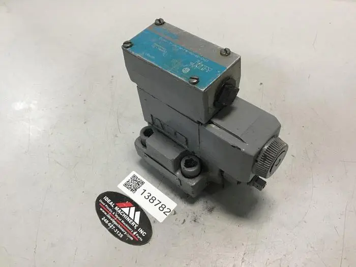 Used VICKERS DG4V32ALMFWB660EN21 Valves/Fittings Michigan US | Ideal Machinery #579222