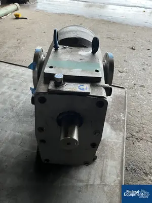 USED Waukesha 4" Waukesha Rotary Lobe Pump Head, S/S, Model 5070