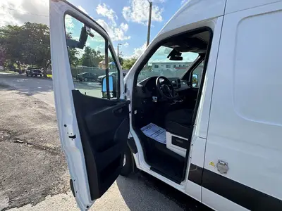 Used 2019 FREIGHTLINER SPRINTER 3500 Tractors & Trailers Florida US | Truck and Van Outlet #1506260