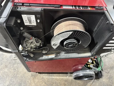 Used LINCOLN "POWERMIG 260" Mig Welders Texas US | MachineryMax #1488347
