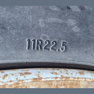 USED 2000 STERLING L7501