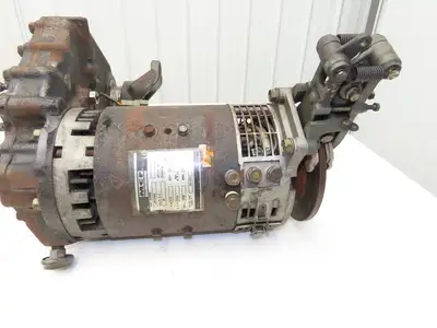 Caterpillar LNAJ4002 Forklift Left Right Drive Axle & Motor 8-Lug Off EP18KT