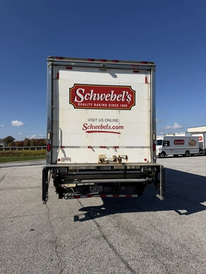 Used 2017 INTERNATIONAL 4300 SBA 4X2 26' BOX TRUCK Box trucks Ohio US | Miedema Asset Management Group #1709410