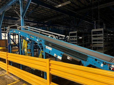 TGW 21 in. x 22 ft. Incline Powered Belt Conveyor