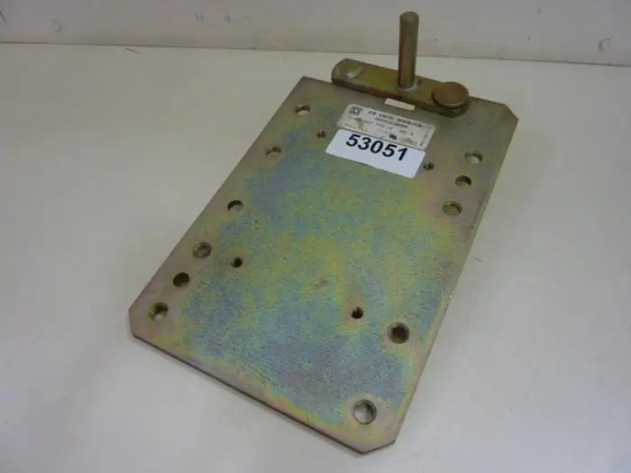 NEW SQUARE D 9422 G2