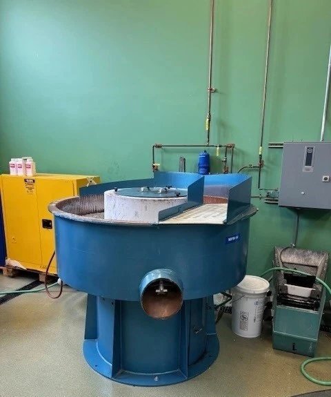 Used 1984 Sweco FM-14LR, 1984, SEPARATOR, Vibratory Machines New Jersey US | Machinery Values #302884