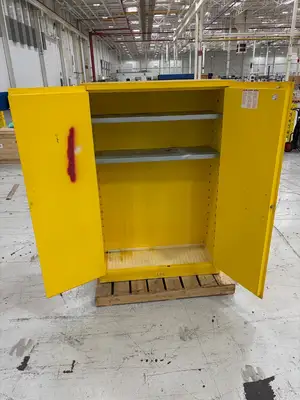 Used ULINE 45 GALLON CAPACITY FLAMMABLE LIQUID STORAGE CABINET Misc Industrial Equipment | Maverick Industrial Sales #1113283