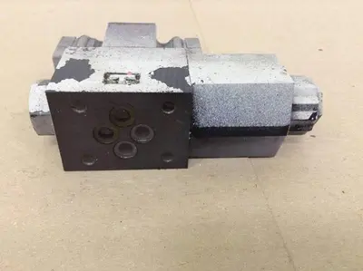 USED YUKEN S-DSG-01-2B2-D24-50