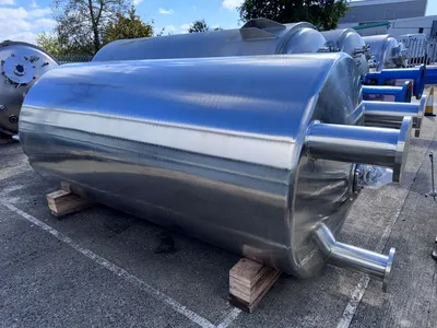 Used SINCLAIR STAINLESS 4,000 Litre Stainless Steel Tanks New Jersey US | Perry Equipment #1420616
