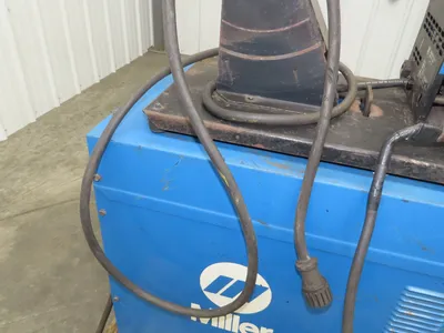 Miller CP-300 Mig Welder 300 amp DC Arc S-60 Wire Feeder 200/230/460v 3PH