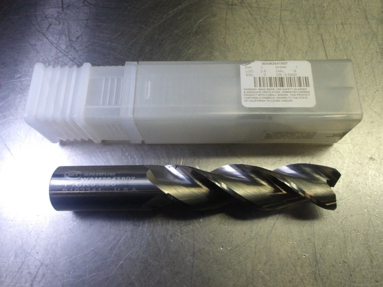 LMT Onsrud 1" 3 Flute Carbide CR Endmill 1" Shank .09" R WAM2641807 (LOC1018A)