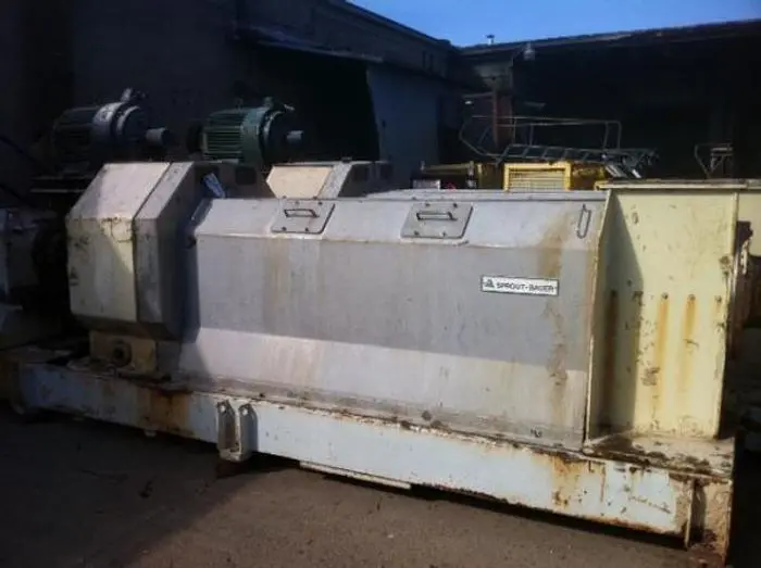 Sprout Bauer Screw Press Model 575-18-3