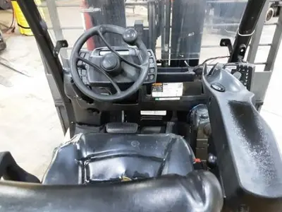 USED 2020 YALE GLC080