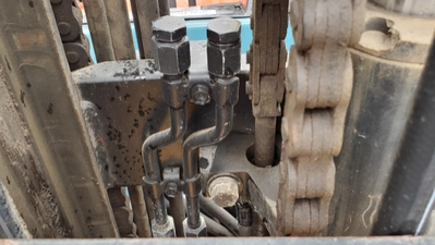 USED 2000 Toyota 42-6FGCU30