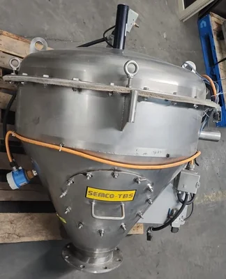 Membrane Hopper Model HM-42  700 Lit Capacity # 1082